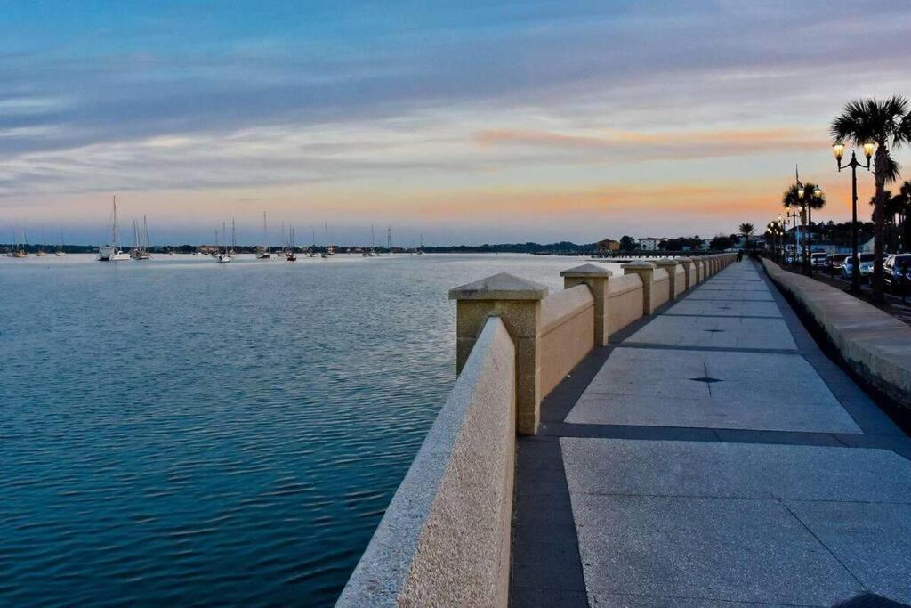 Cozy Quiet St Augustine Private Condo - 2Bed, 1 Bath, Sleeps 6, Steps To Historic St Augustine Center & All Tourist Attractions, Restaurants, Cafes, Backyard, Porch St. Augustine Zewnętrze zdjęcie